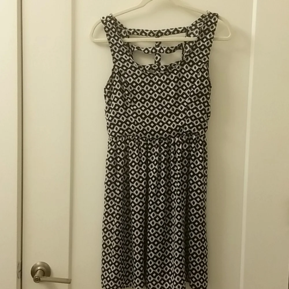 Xhilaration fit and flare dress - Picture 1 of 2